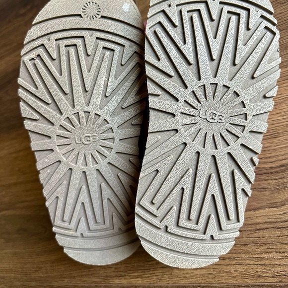 UGG DISCO SLIDE CHESTNUT PINK ROSE COMBO SLIPPERS SIZE 6 WOMEN’S - Picture 9 of 10